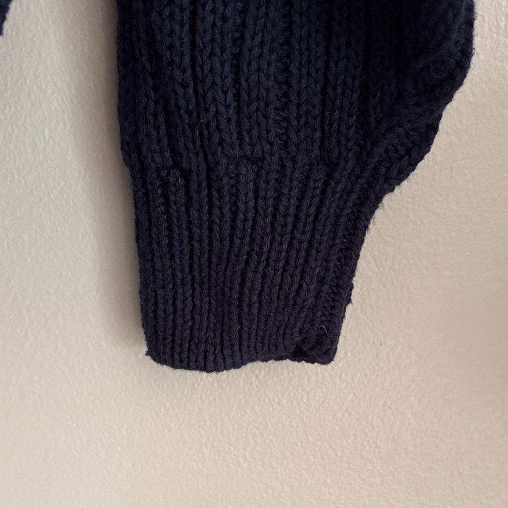 Authentic New River Men's Navy Sweater - Picture 3 of 7